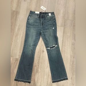 NWT Judy Blue bootcut, mid rise jeans. 13/31